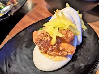 CHĪ Asian Kitchen