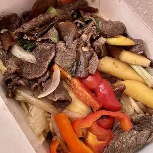 Mango Beef Noodles sub egg noodles instead of spinach noodles