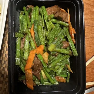 Filet Mignon with green beans