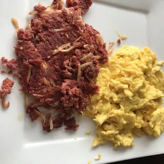 2 Eggs and Corned Beef Hash Combo