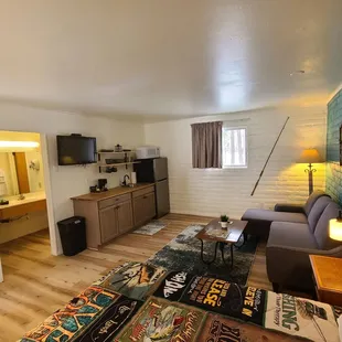 Gone fishing room....