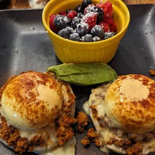 Mexican eggs bendict