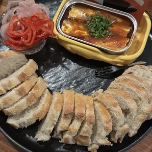Sardines in tomato
