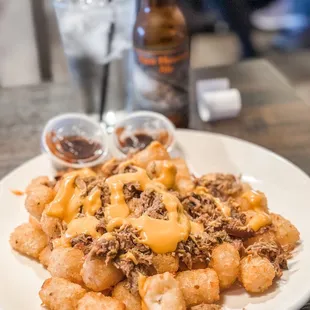 Tots with Pulled Pork