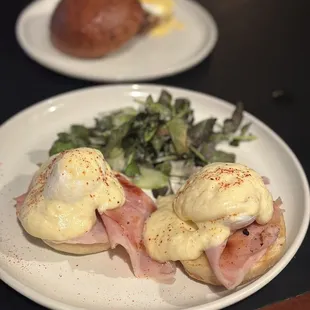 Eggs Benedict