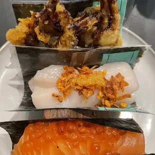 Yuzu Scallop Hand Roll