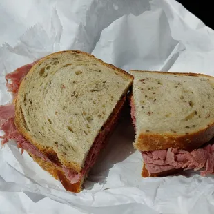 Corned beef sandwich