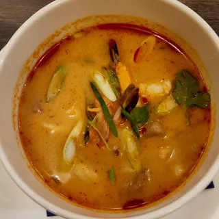 SPICY-SOUR LEMONGRASS SOUP