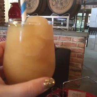 Apple pie wine slushy