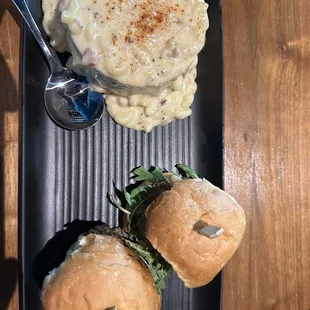 Bourbon slider , Mac and cheese and unsweetened tea