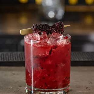 Eighty-Six: Rum, smoked blackberries, cinnamon bark syrup,
and lemon