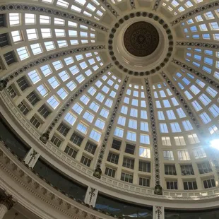 Wow! I want to be your Event Planner if you need an amazing spot!