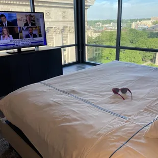 Those wonderful floor to ceiling windows and the beautiful views.