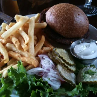 Quinoa-Mushroom Veggie Burger