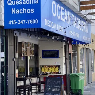 the outside of the restaurant