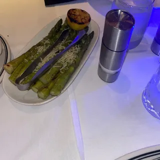 Steamed Asparagus