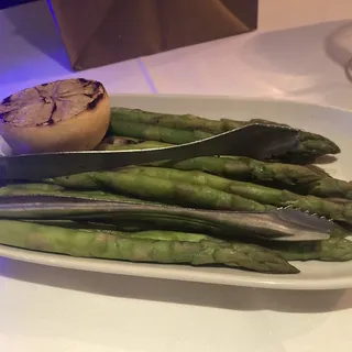 Steamed Asparagus