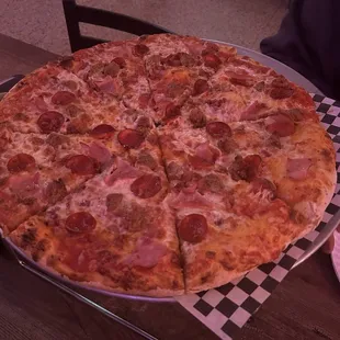 4 meat pizza