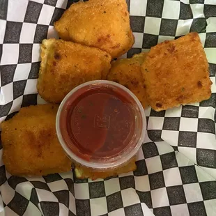 Cheese ravioli