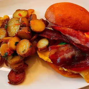 Breakfast Club Sandwich w/ Breakfast Potatoes