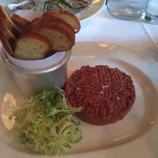 Steak Tartare*