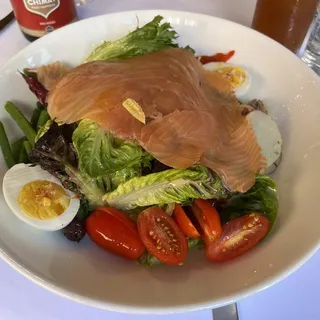 Vegetarian Niçoise Salad