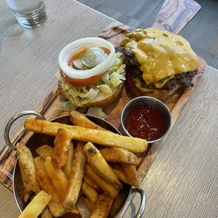 Smash THE OFFICE SMASHBURGER