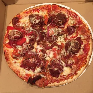 Got the t bomb explosion with no sausage, no jalapeño, add red pepper, add meatball. So good!