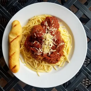 Spaghetti with meatballs
