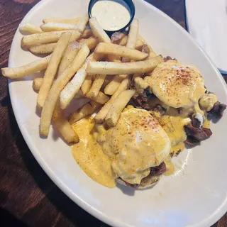 Carne Asada Benedict