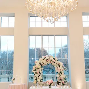 Sweetheart table in the solarium