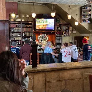 Great bar, great location, wish I could have told you about their food...