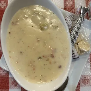 Old Clam House Chowder