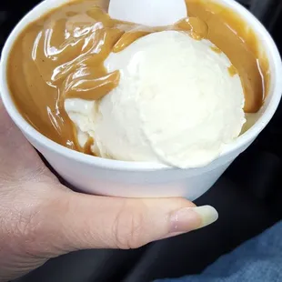 Peanut butter sundae! Sooo rich, but soooo good!