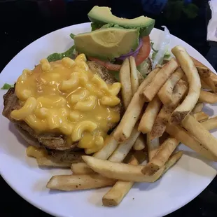 Mac N Cheese Burger
