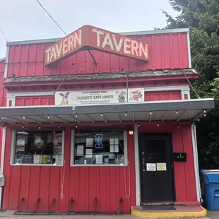 the front of the tavern