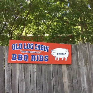 ramen and noodles, outside