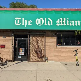 The Old Miami, Detroit