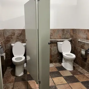 Women&apos;s restroom