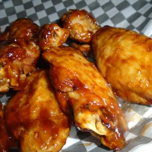 Honey Barbecue Wings, close-up.