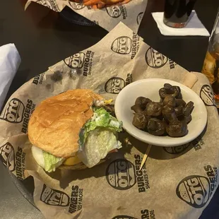 A Hamburg and marinated mushrooms (a standard side dish if you are sick and tired of French Fries).