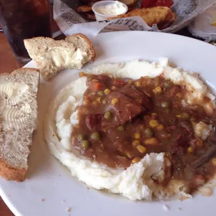 Shepard's pie and fish and chips! Great!!!!!!