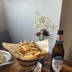 Pomme Frites and an ultra