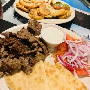 Gyro Plate with Greek fries