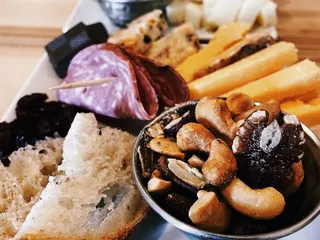 Hill Valley Cheese Shop & Cheese Bar