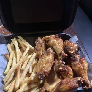 Wings ! Fries