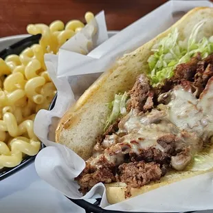 Cheese steak with mac and cheese
