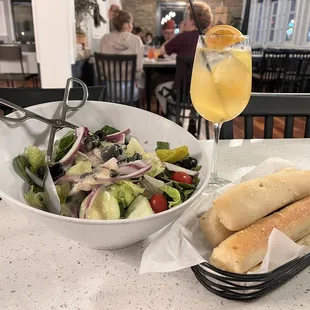 Salad &amp; Breadsticks Combo