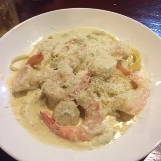 Seafood Fettuccine