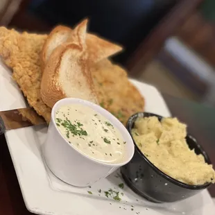 Chicken fried steak with mash and jalapeño gravy